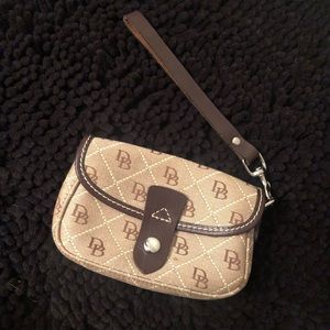 Authentic Dooney & Bourke Wristlet